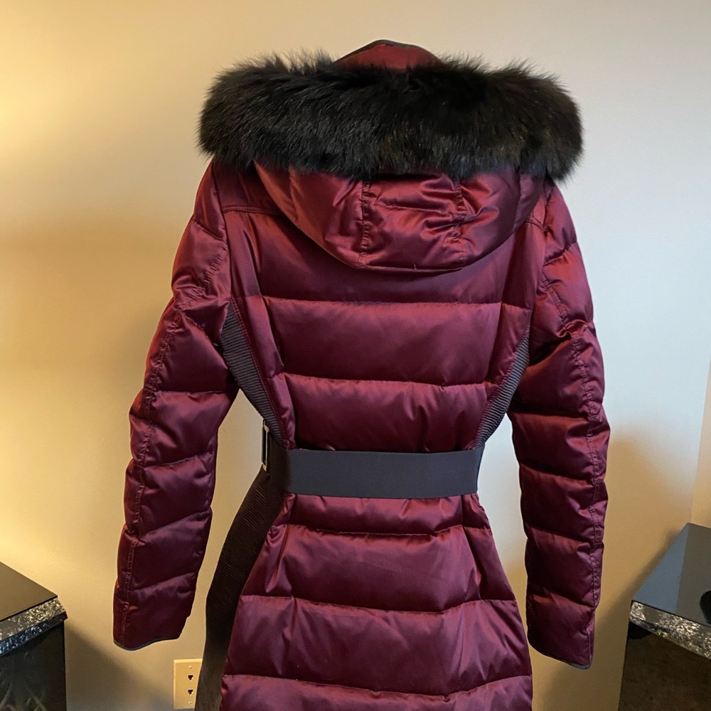 classy BURBERRYBordeaux  Paneled Down Coat w/Fox